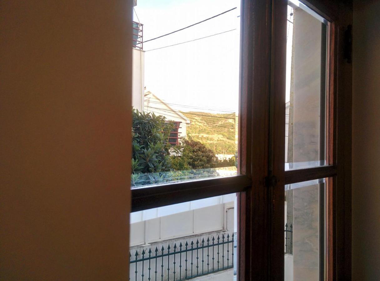 Appartement La Em Cima à Sesimbra Extérieur photo